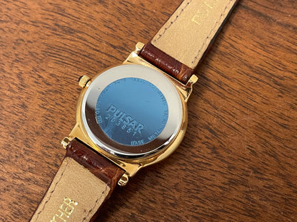 (2002) Pulsar V782-6A80 dress watch  - British green dial w/ gold markers - small size (NOS)