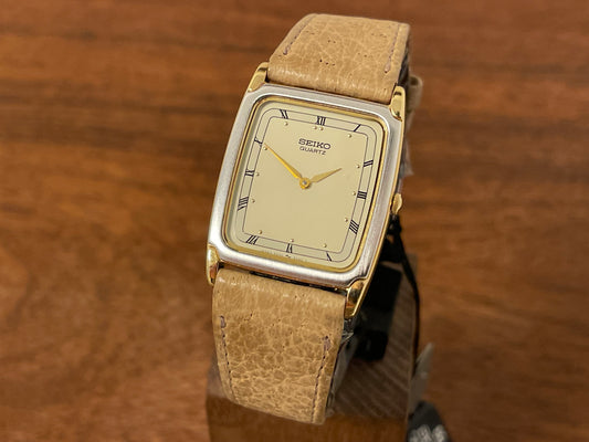 Front side (1995) Seiko 5P30-5020 quartz "Tank" dress watch - bi-color case - beige dial w/ Roman numerals (NOS)