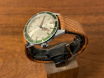 (1970s) Dugena Watertrip "Kermit" diver - green bezel - silver sunburst dial