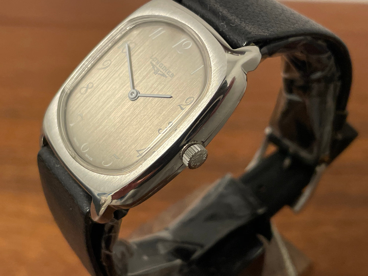 (1970s) Longines "Ellipse" ref. 1006 cal. 428 - brushed silver dial w/ white Arabic numerals (NOS)