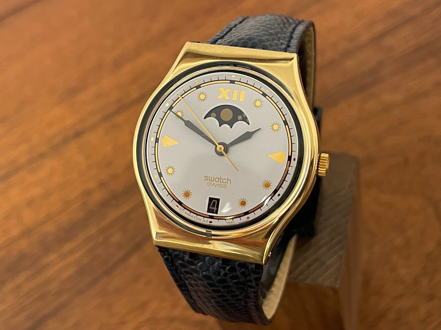 (1991) vintage Swatch GX709 Gent "C.E.O." Moon Phase (NOS + full set) front view