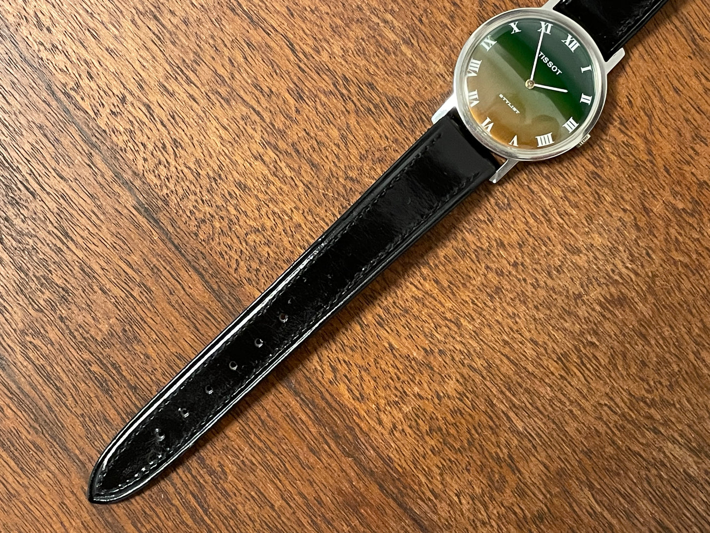 (1970s) Tissot 41070 Stylist dress watch - silver case - brushed green/orange gradient dial w/ white Roman numerals (NOS)