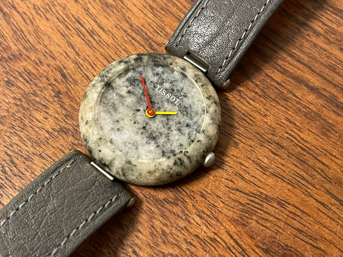 (1980s) Tissot RockWatch R150 green/black granite - mid size model