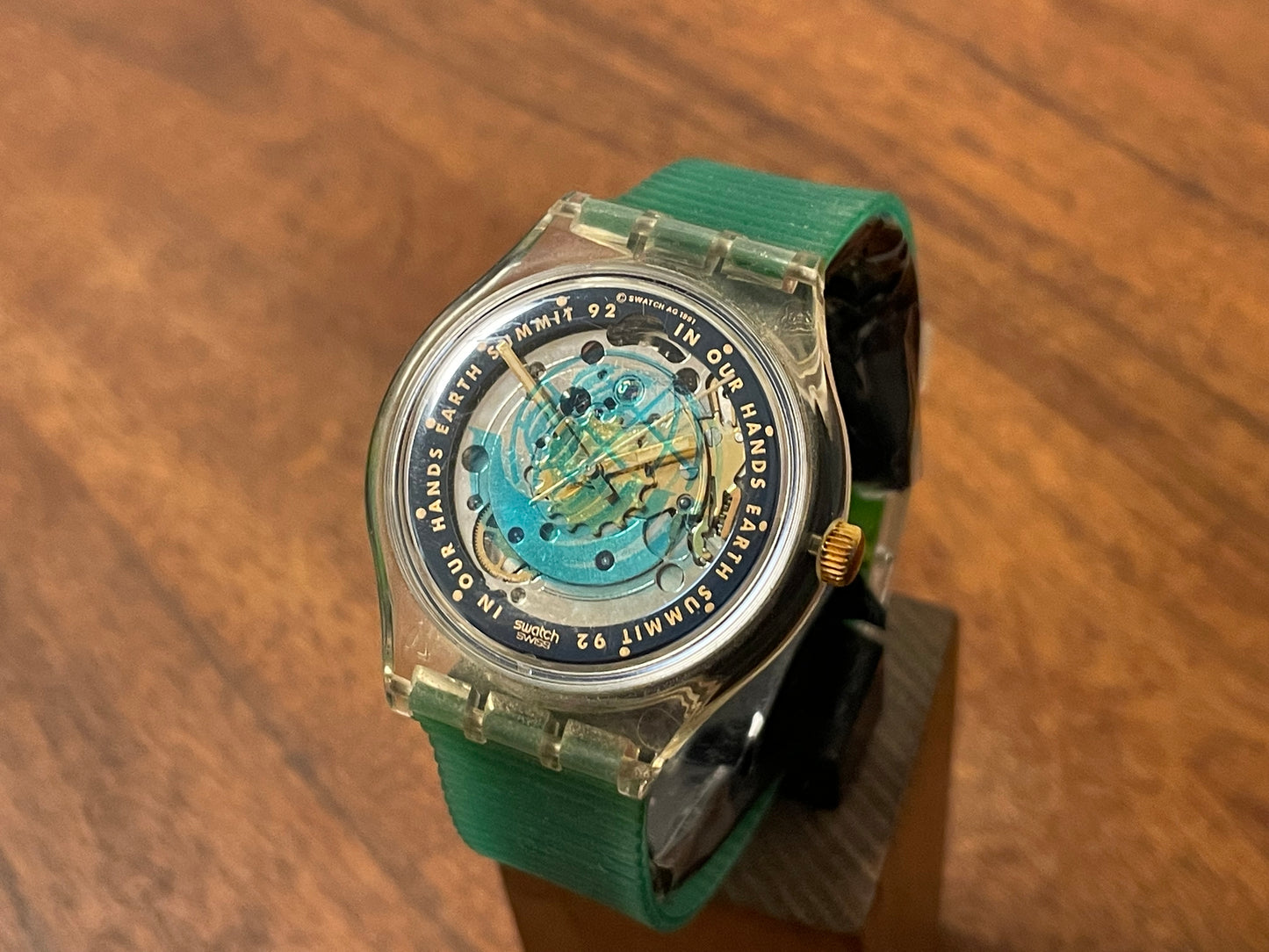 Front side (1991) Swatch SAK102 Automatic "Time To Move" (NOS)