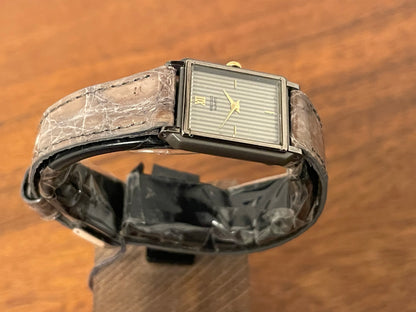 (1985) 2C20-6230 "Tank" - grey case - silver striped "pyjama" dial w/ gold stick markers - small size (NOS)