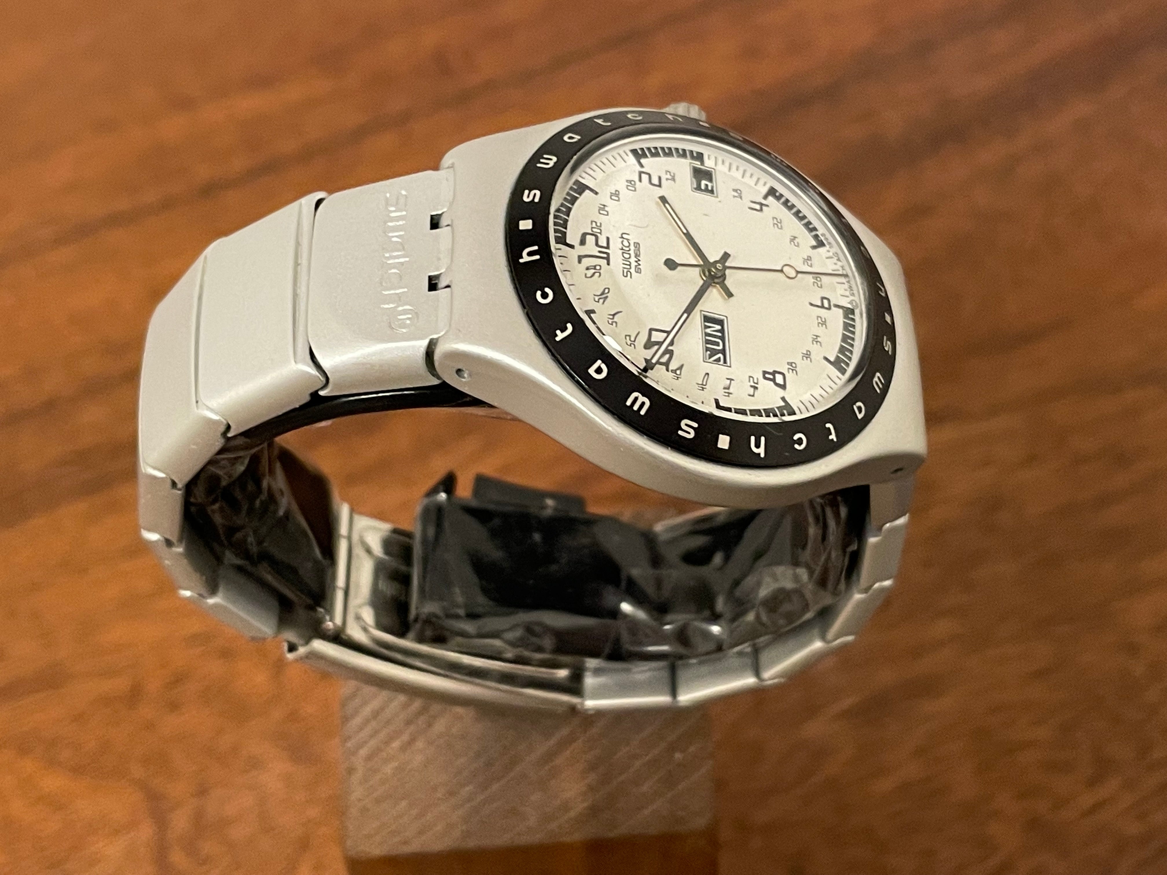 1998) Swatch YGS7003A Irony Big 