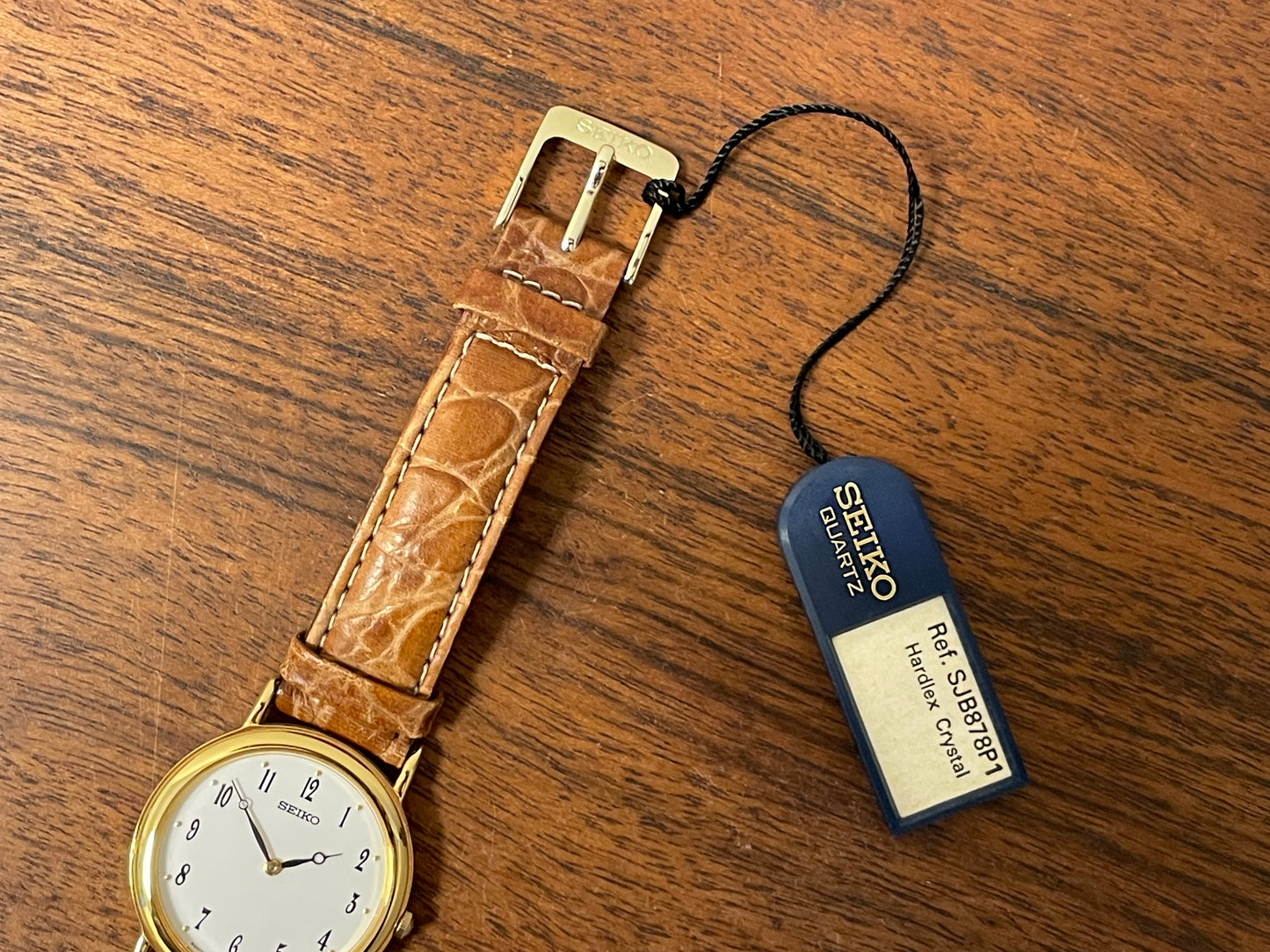 (1995) Seiko V700-6K30 dress watch - white Guilloché dial w/ black Arabic numerals & Breguet hands (NOS)