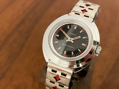 (1970s) Timex 509-528 dress watch - silver case - black dial w/ silver & red markers - small size (NOS + full set)