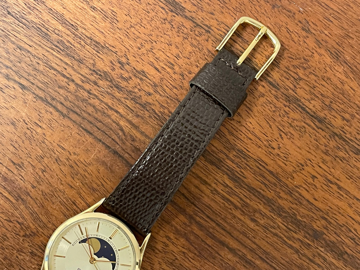 (1984) Seiko 7434-7000 dress watch - champagne dial w/ moonphase & stick markers