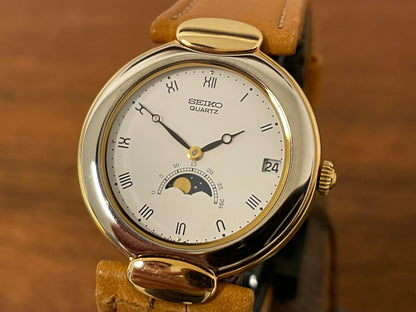 (1997) Seiko 6F29-6000 dress watch - White dial w/ moonphase complication (NOS)
