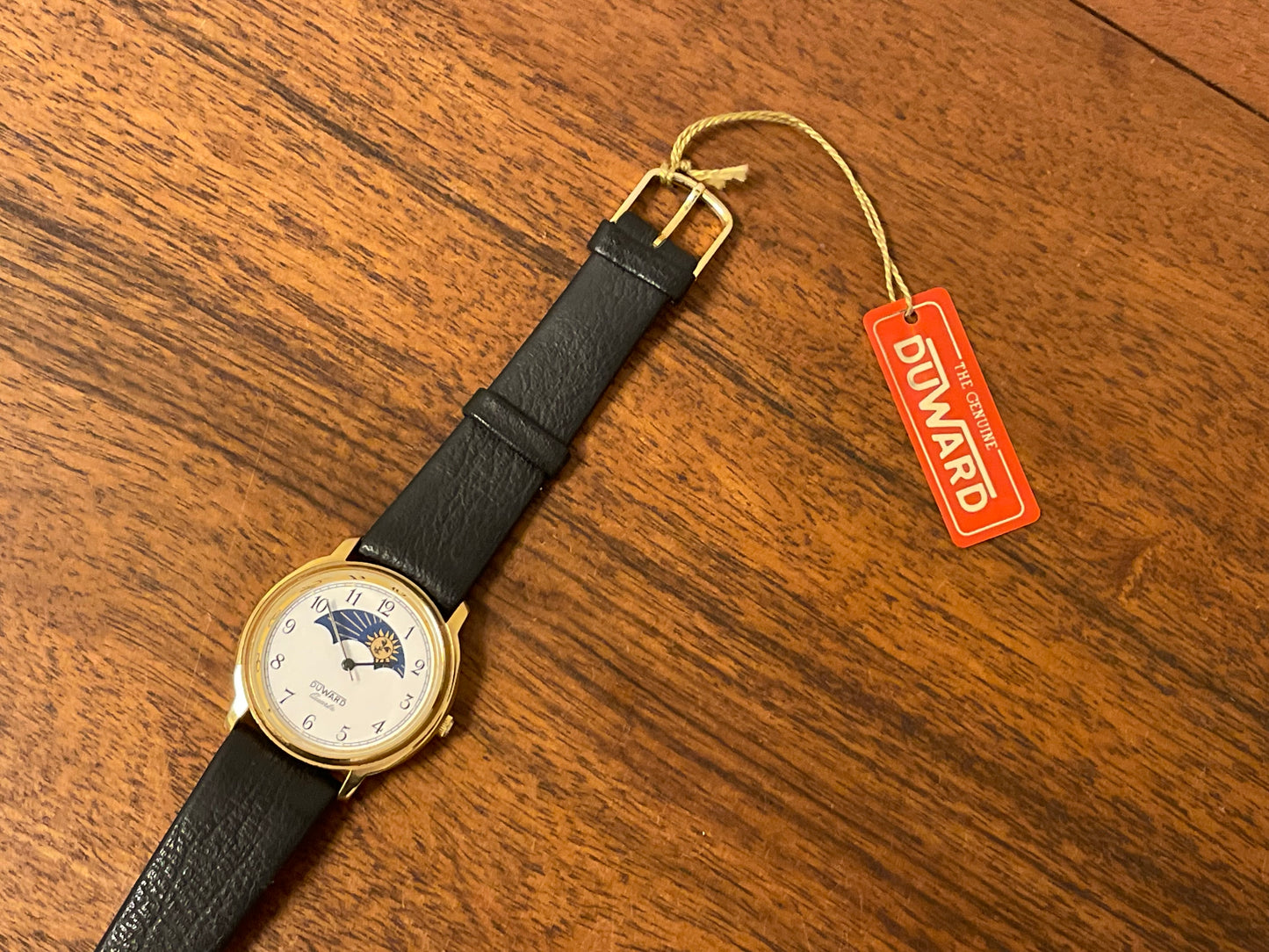 (1980s/1990s) Duward 66145 dress watch - white dial w/ day-night indicator (NOS)