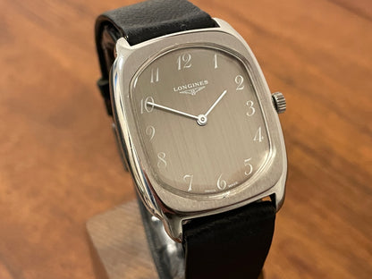 (1970s) Longines "Ellipse" ref. 1006 cal. 428 - brushed silver dial w/ white Arabic numerals (NOS)