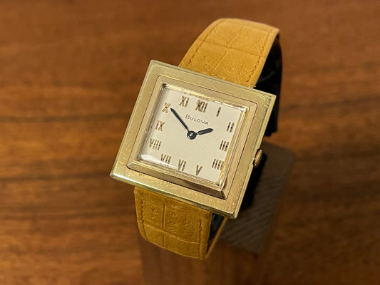 (1969) Bulova 62905-5Y President "G" M9 square dress watch
