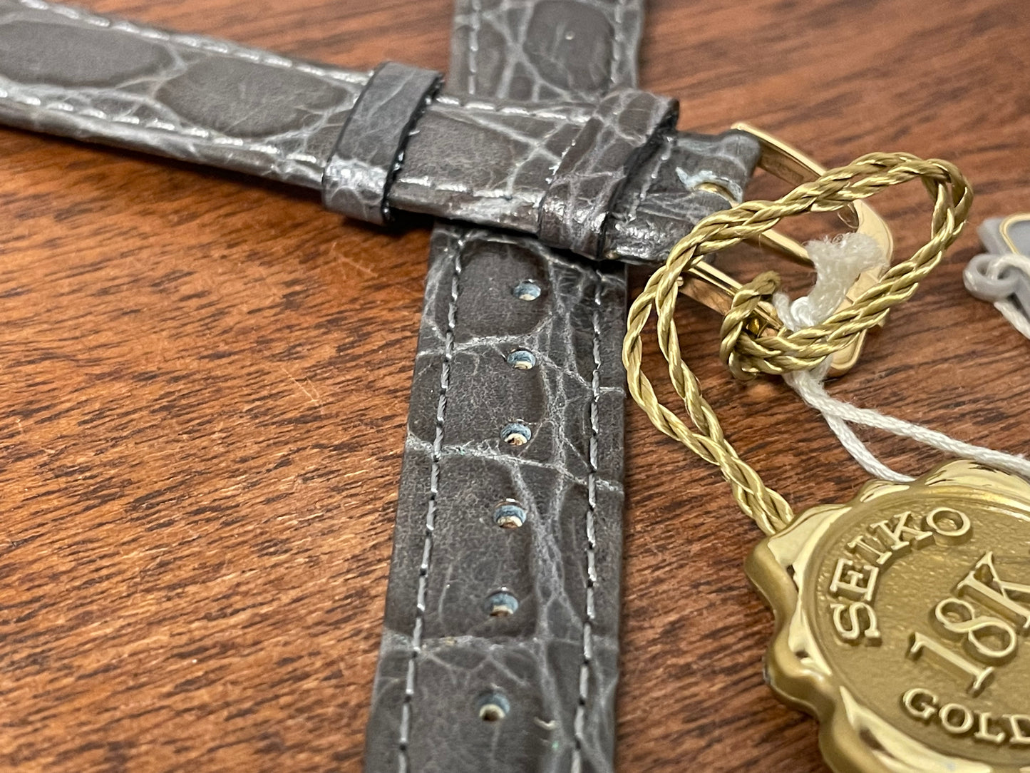 18mm Seiko "18K Gold Collection" dark grey leather stap w/ gold buckle by Italwatch (NOS)