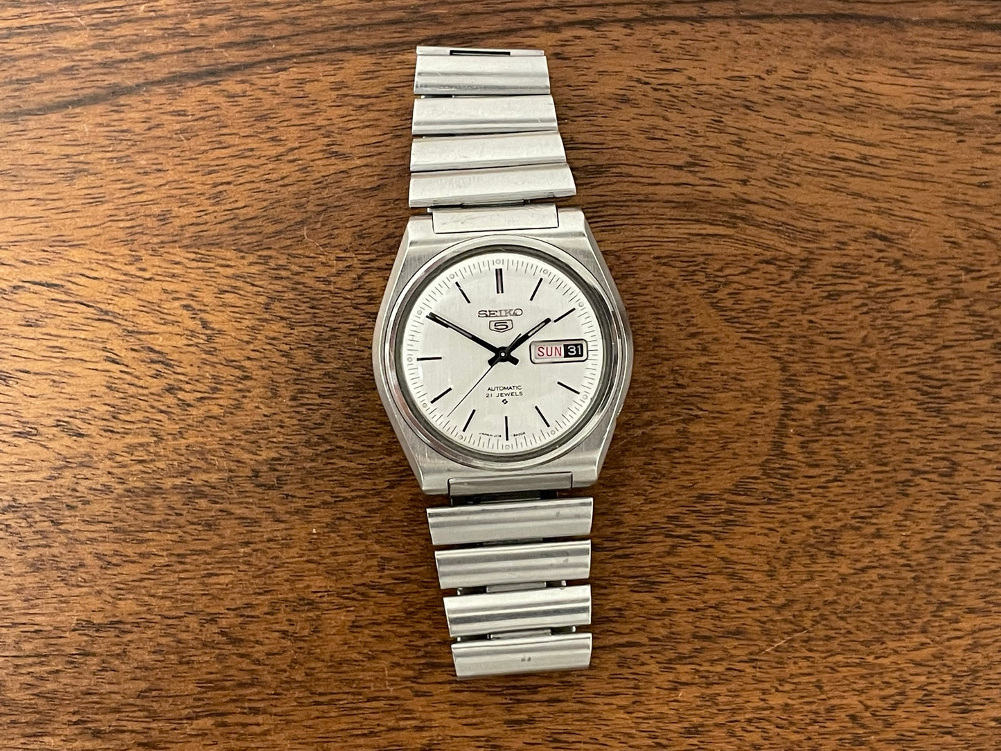 (1974) Seiko 5 Automatic 6119-8410 day & date feature (serviced)