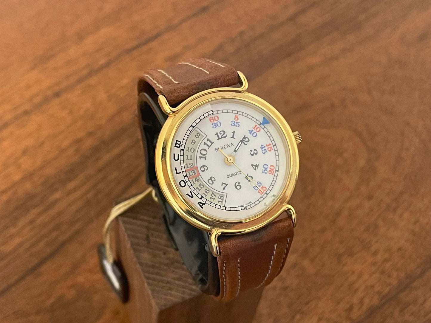 (1980s) Bulova Timetrax dress watch with "jumping minutes" (NOS)