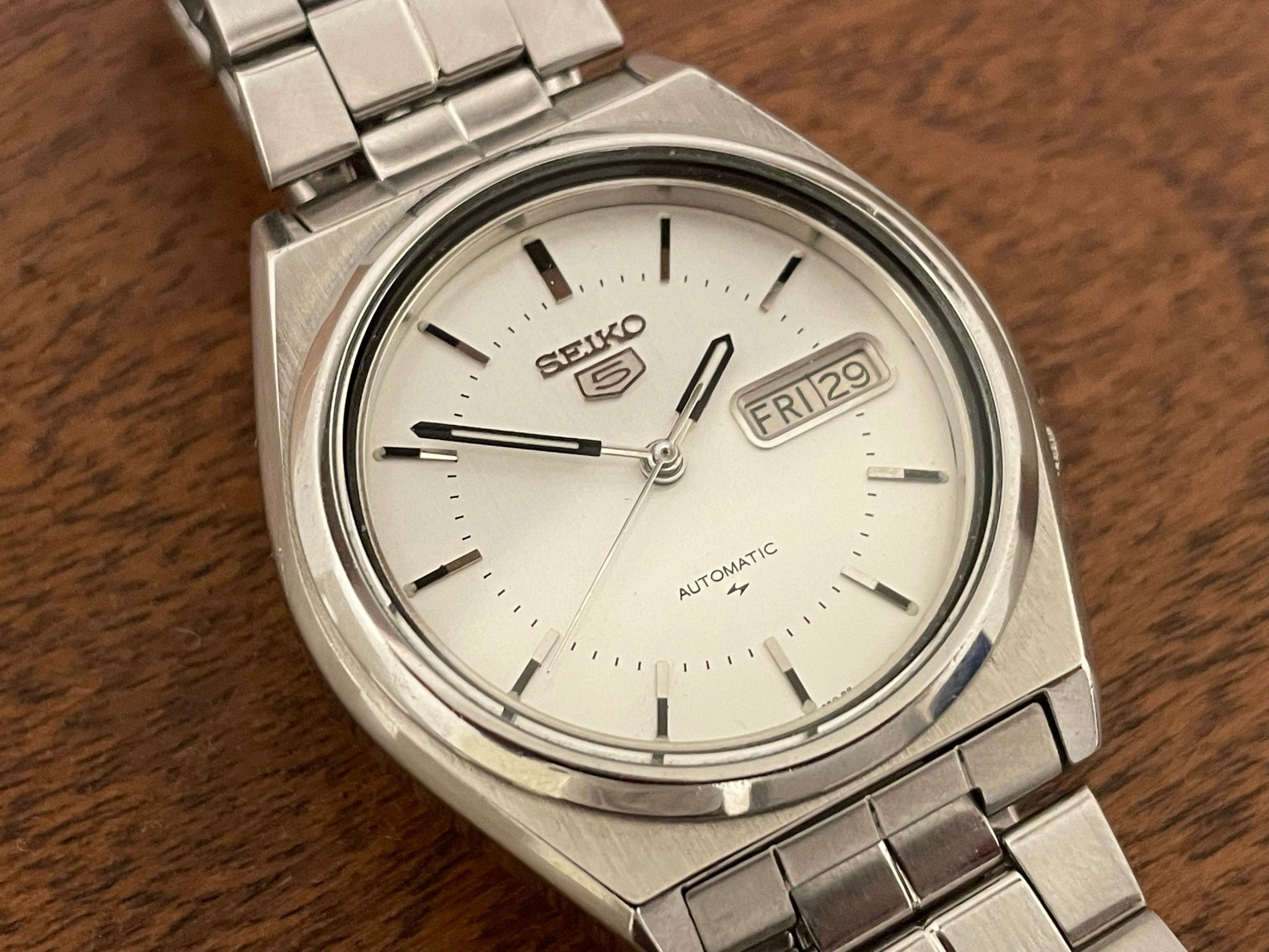 1983) Seiko 5 Automatic 7009-876A day/date automatic (full service 